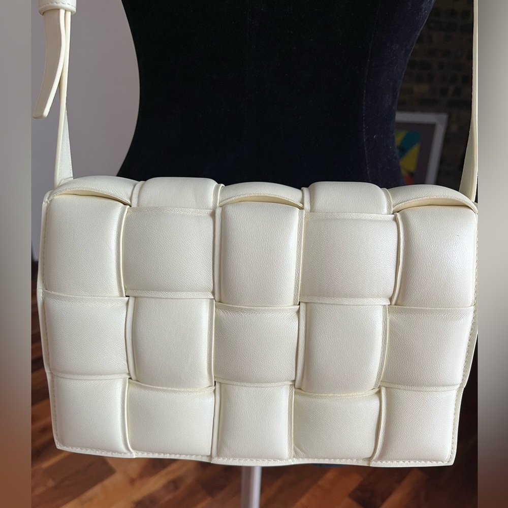 Bottega Veneta Padded Cassette, NEW - Picture 5 of 15